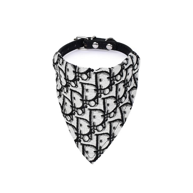 Abstract DD Scarf